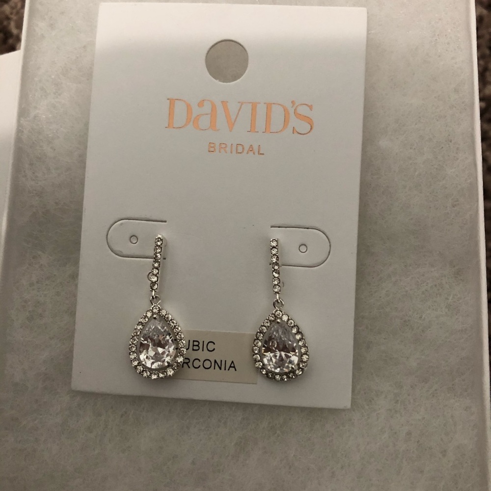 David’s Bridal Cubic Zirconia Earrings